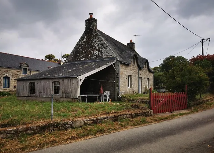 Jolie Longere Dans Un Hameau De Bubry